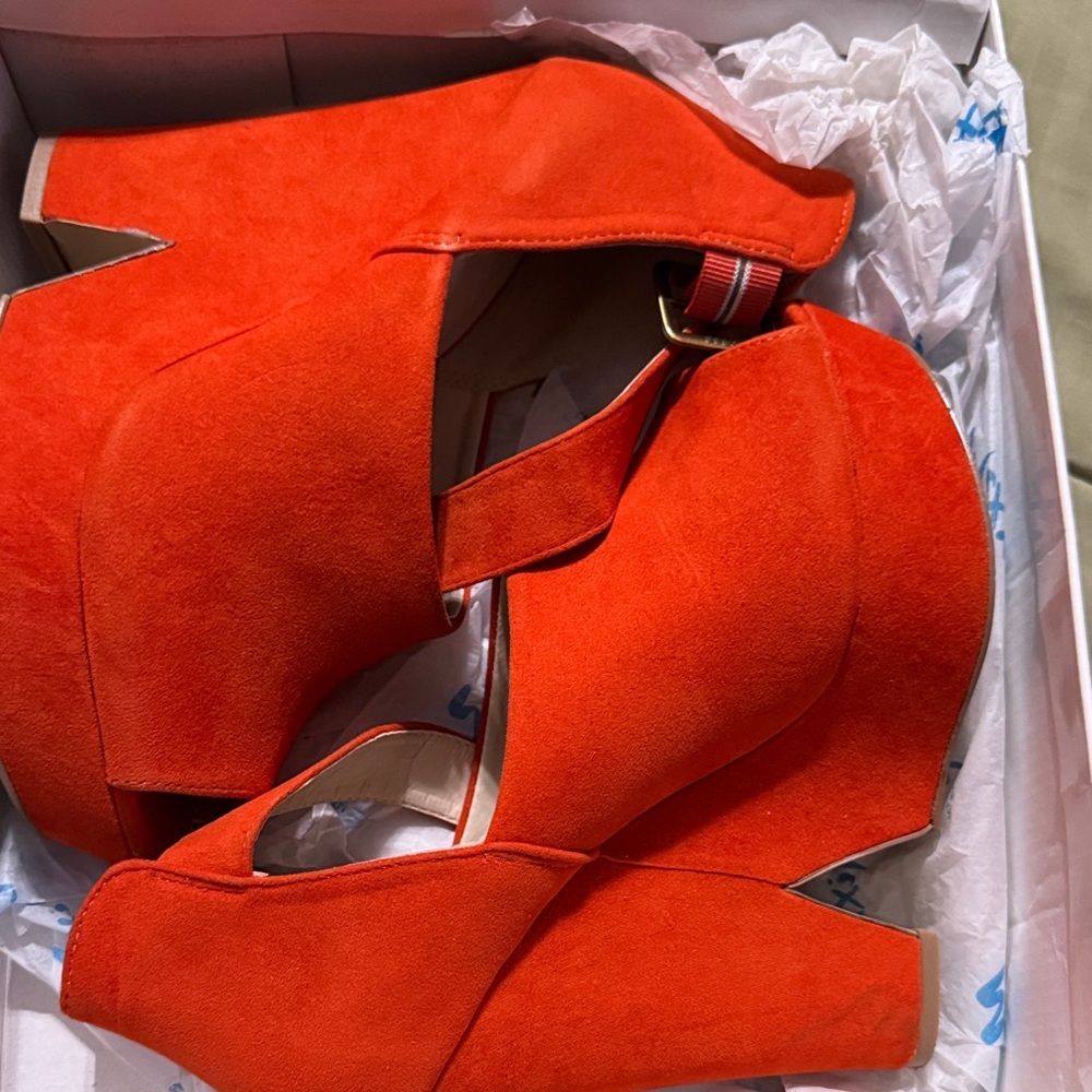 Mixx Shuz Vibrant Orange Wedge Heels